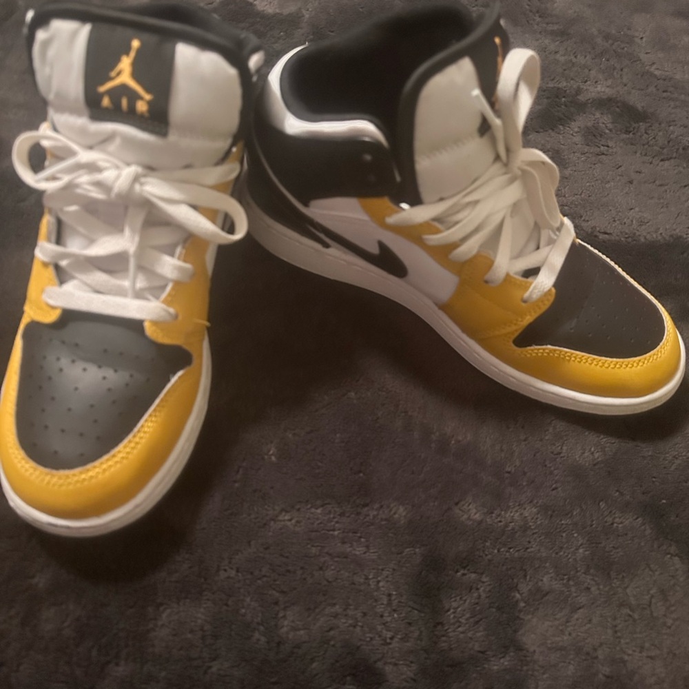 Jordan Kids' Sneakers in Black, White, and Yellow